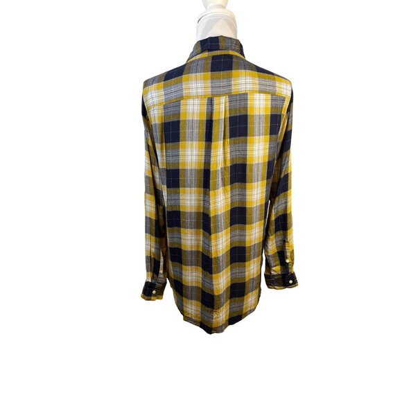 Banana Republic Factory Boyfriend Fit Button Down Size Medium Yellow Plaid - Picture 3 of 6